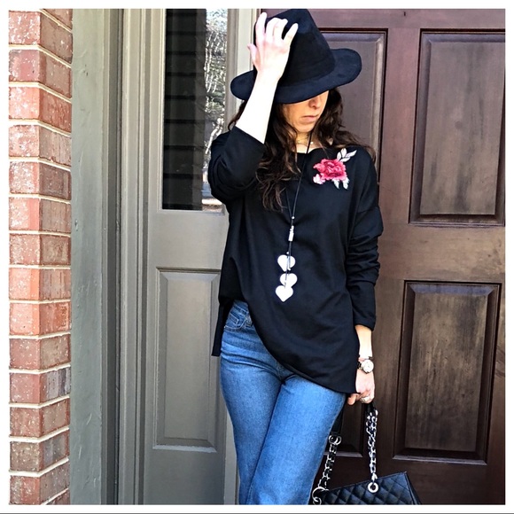 ✨LAST ONE✨Paris floral patch shoulder chic tunic - Picture 3 of 8